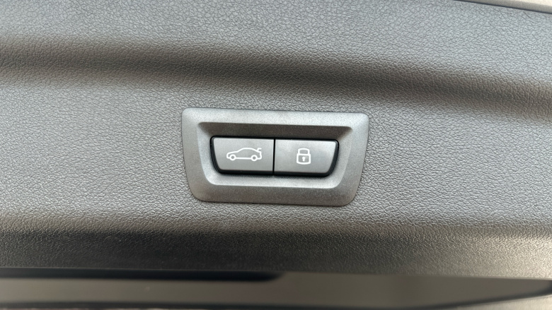 BMW 2 Series 225e xDrive M Sport 5dr DCT Hatchback